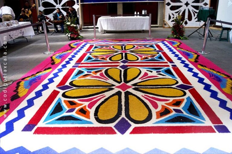 Una Probadita de Huamantla en el Patio Vitral