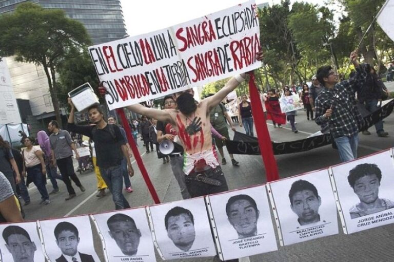 Estudiantes Mexicanos Desaparecidos, 2 Años Después