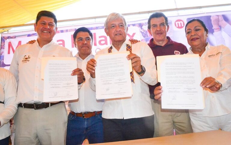 Un Afilado Obrador Llama a Votar por Martha Palafox Gutiérrez