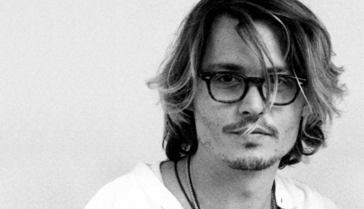 Johnny-Depp-Net-Worth-and-Salary