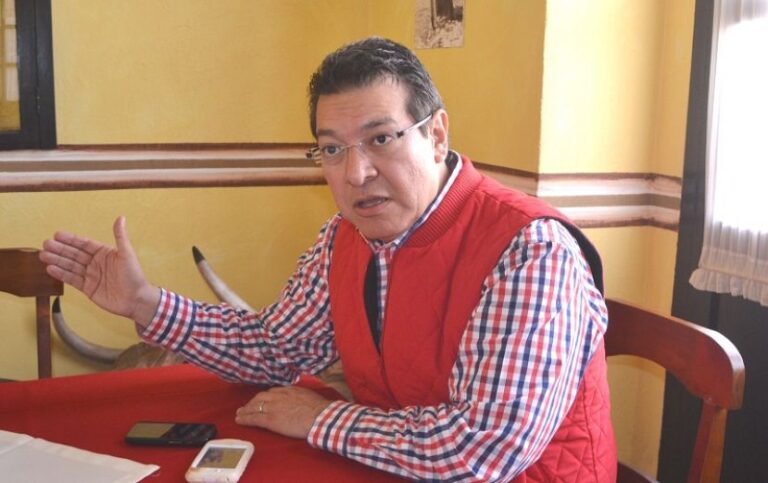 Marco Antonio Mena, Aspirante Priísta de la Continuidad