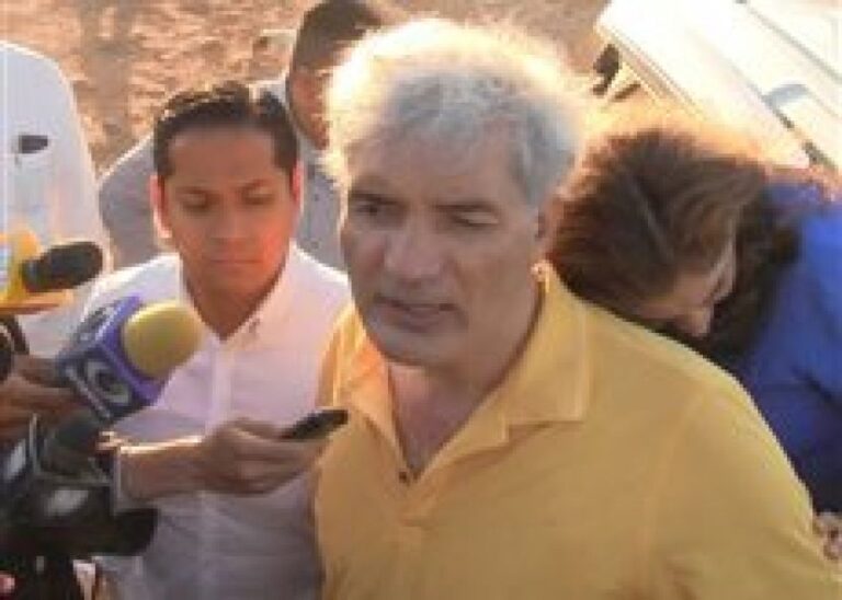 Por fin Sueltan al Dr. Mireles, Detenido en 2013 por ir vs ‘Gomeros’