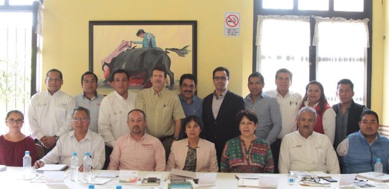 Se Reúnen Delegados del CONAFE del Centro del País