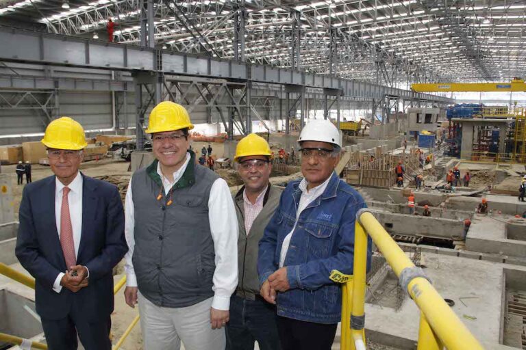 Supervisa Marco Mena Importante Ampliación de Aceros Especiales Simec