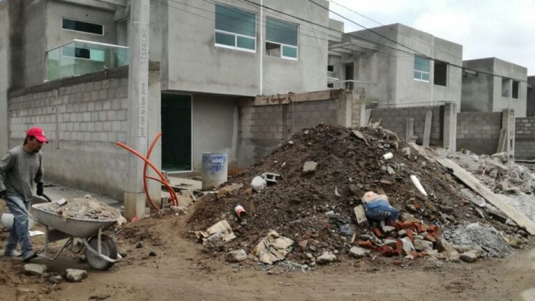 Verifica Ayuntamiento Legalidad de Construcciones en el Municipio de Tlaxcala