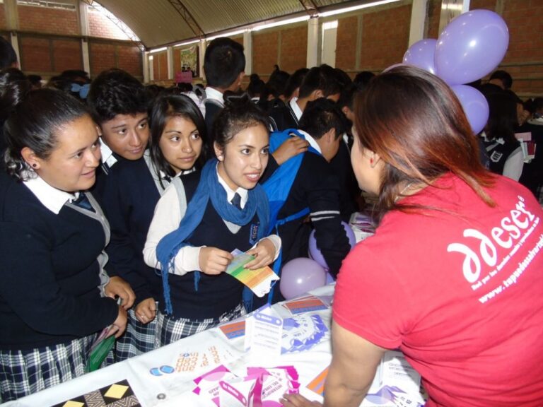 Orienta SESA a Jóvenes Sobre Consecuencias del Embarazo Adolescente