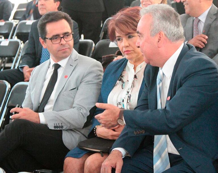 Atestigua Secretario de Educación Presentación de Nuevos Programas de Aprendizaje