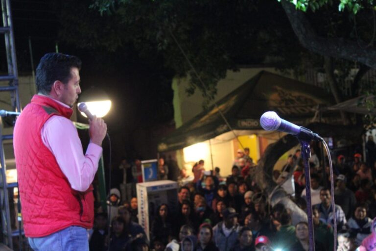 Apadrina Ignacio Ramírez Séptima Trecena en San Antonio