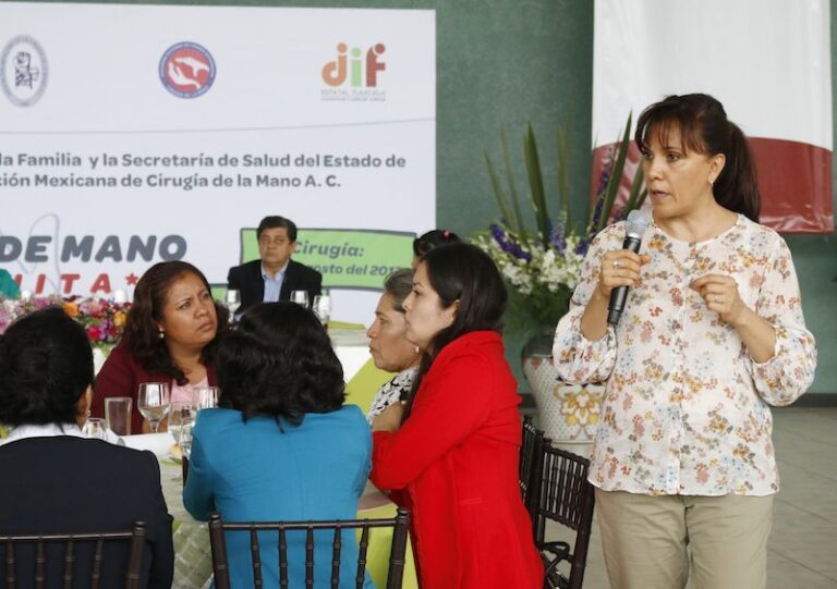 Sandra Chávez Promueve Jornada de Cirugía de Mano
