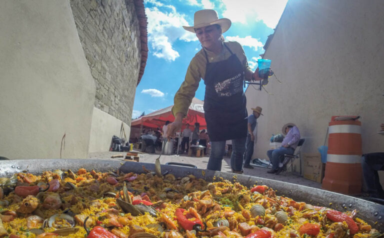 Gran Paellada en Apoyo a una Escuela de Tlaxcala Capital