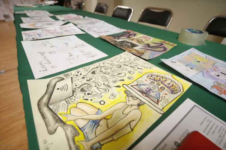 Recibe DIF Estatal más de 5 mil Dibujos del Concurso “Yo me Protejo Cuando uso Internet”