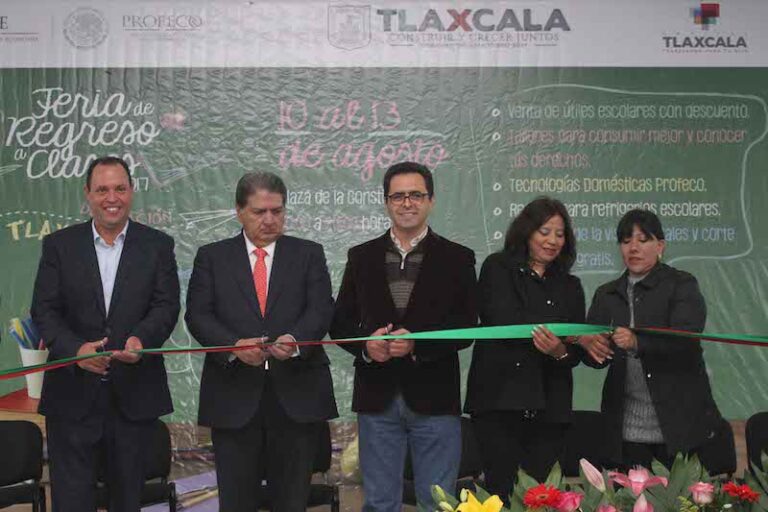 Inauguran Feria de Regreso a Clases en Zócalo de Tlaxcala