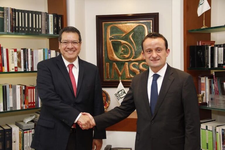 Marco Mena y Mikel Arriola Fortalecen Seguridad Social