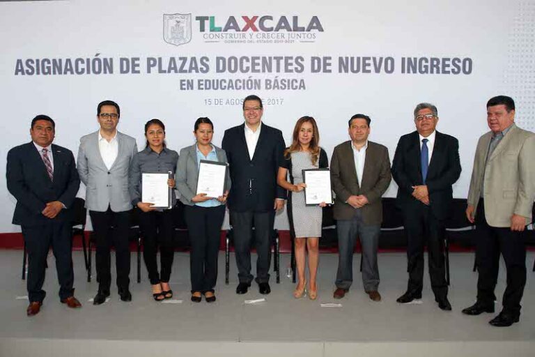 Asignan Plaza Docentes a Maestros de Nuevo Ingreso