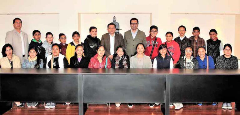 Recibe SEPE a Estudiantes Premiados por Presidente de México