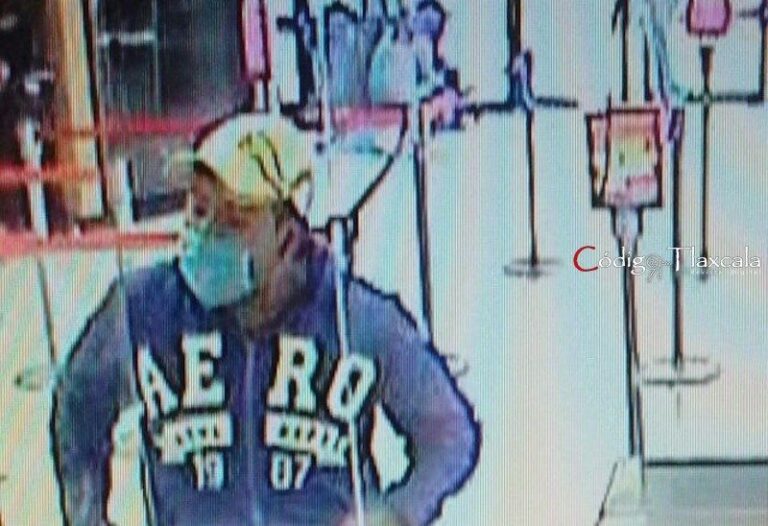 Sujetos Asaltan Banco en SPM y Secuestran Camión de Pasajeros Para Escapar