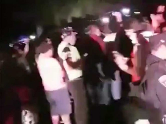 Mexicanos Entonan ‘Cielito Lindo’ en Medio de la Tragedia