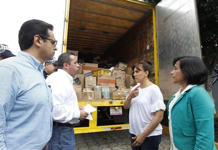 Envia Tlaxcala 75 Toneladas de Ayuda a Estados Afectados por los Sismos