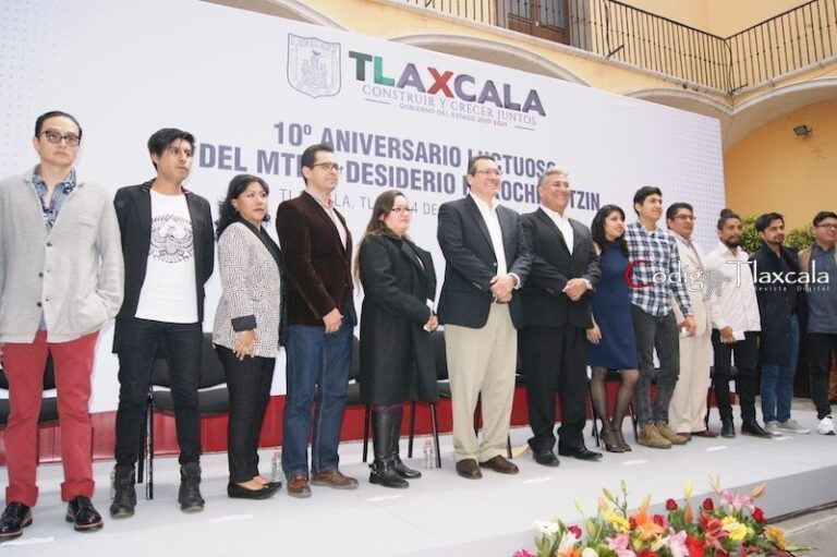 Celebran Aniversario Luctuoso de Desiderio Hernández Xochitiotzin