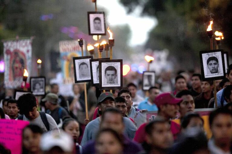 Masacre Ayotzinapa: Tres Años sin Respuestas