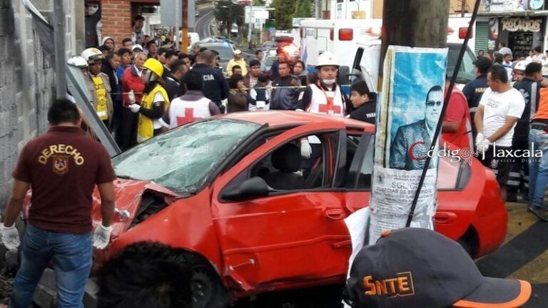 Accidente Vehicular Sobre la Tlaxcala-Texmelucan Deja Tres Muertos