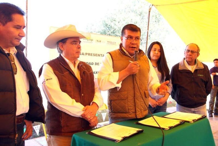 Gobierno de Tlaxcala y Bimbo Signan Acuerdo de Compra de Trigo