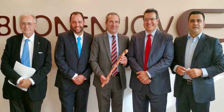 Se Reúne Marco Mena con Empresarios Italianos