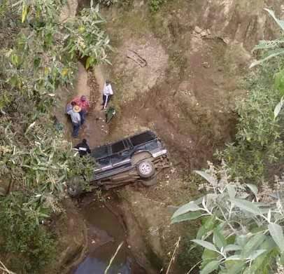 Mueren dos Estudiantes de la UAT al Sufrir Volcadura en Calpulalpan