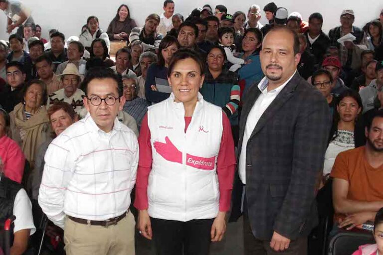 Entrega Gobierno del Estado Apoyos Económicos a 236 Familias de Artesanos