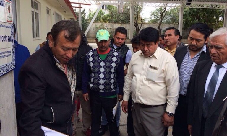 Atiende SEPE a Padres de Familia de Tlaltelulco