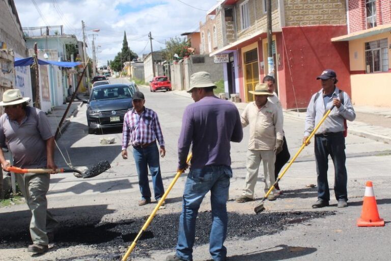 Ixtacuixtla: Colocan 100 m2 de Carpeta Asfáltica a Principales Calles
