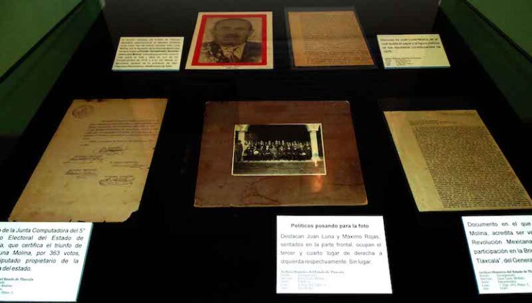 Dedica Museo de la Memoria Vitrina del mes a Juan Luna Molina