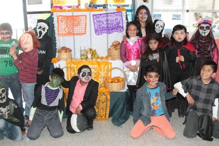 Alistan Concurso Estatal de Ofrendas ‘Mtro. Desiderio Hernández Xochitiotzin’