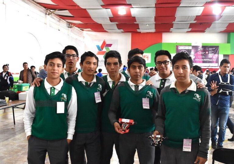 Destaca CECyTE Tlaxcala en 1ª Olimpiada Mexicana de Tecnología 2017