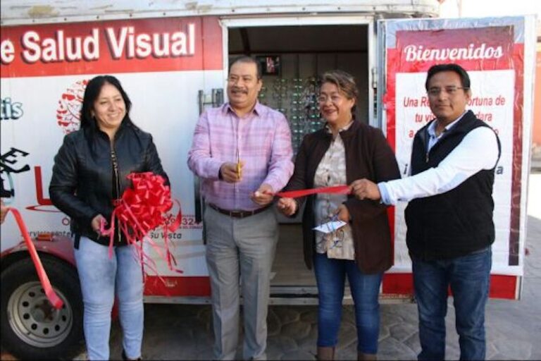 Francisco Román Arranca Campaña de Salud Visual en Axocomanitla