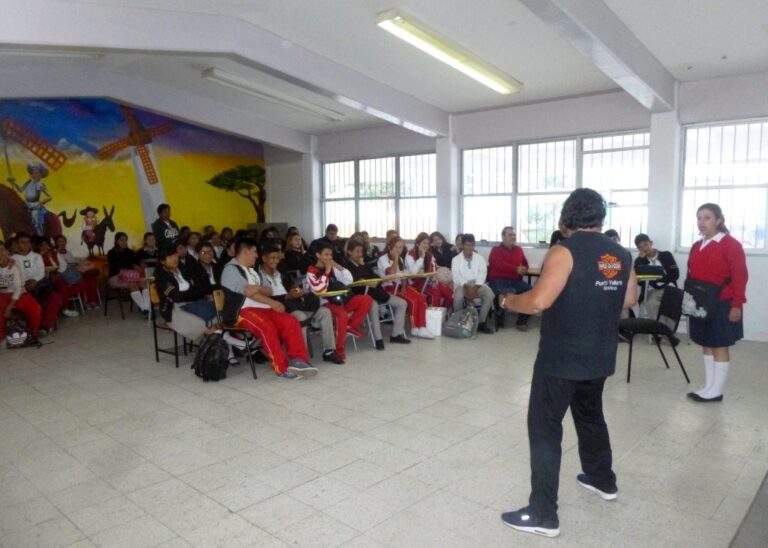 Teatrero de Compañía ¿Por Qué? Presentó ‘Amor a Madrazos’