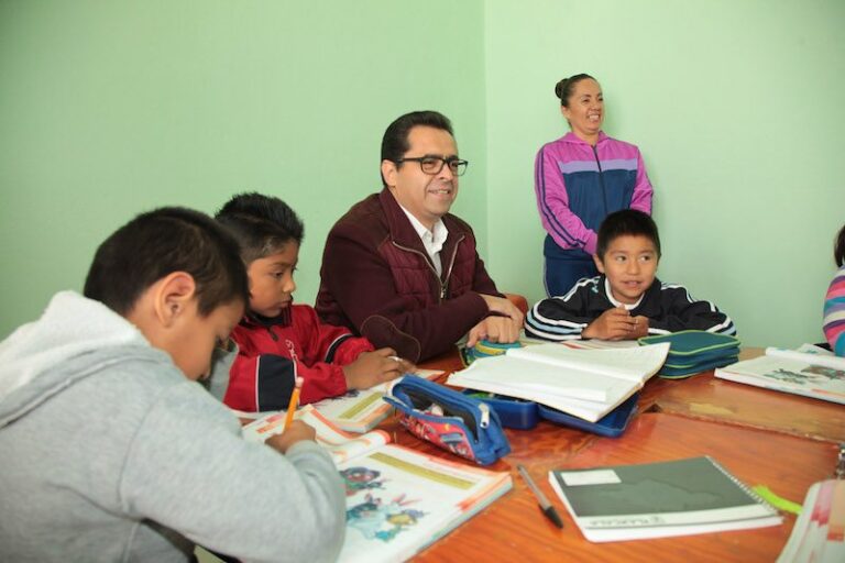 Supervisa Secretaría de Educación Avances en Aulas Temporales