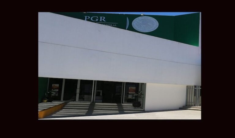 Calpulalpan: PGR Catea Inmueble, Detiene a 2 y Confisca Hidrocarburo