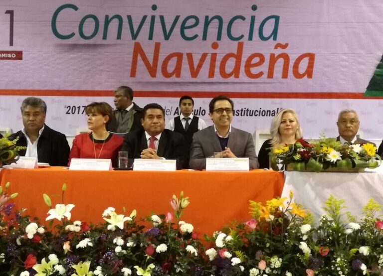 Secretario de Educación Encabezó el Festejo Navideño de la Sección 31 del SNTE