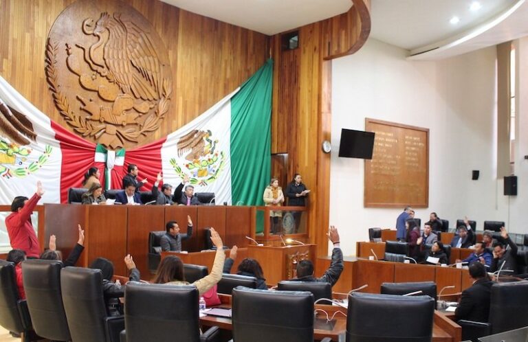 Autorizan a Municipios Realizar Cobros por Alumbrado Público