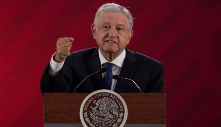 AMLO Busca Terminar con los Puentes Vacacionales