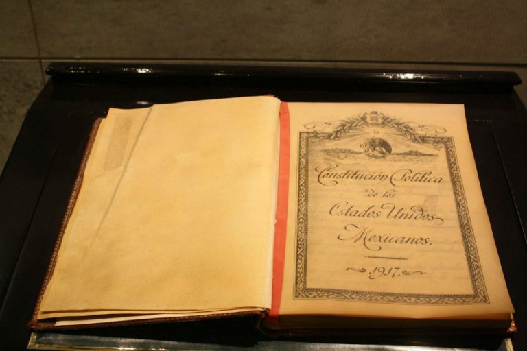 Defender la Constitución / Armando Regil (El Economista)