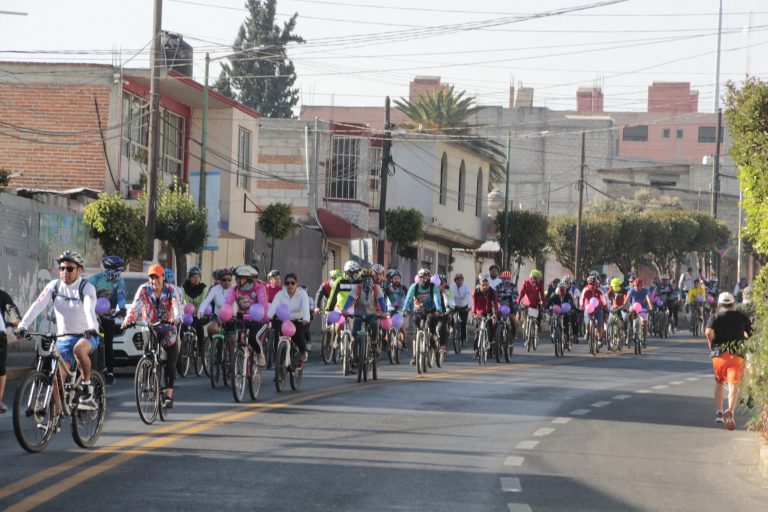 Conmemora la UATx el Día Internacional de la Mujer con paseo ciclista