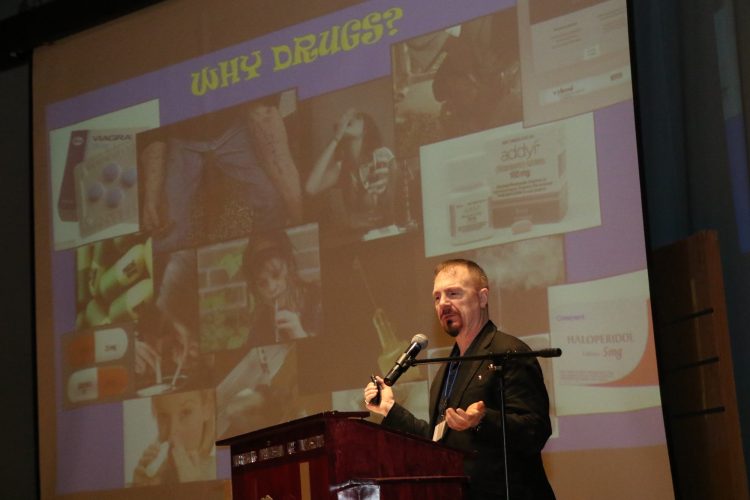 11 Reúne la UATx a investigadores para debatir acerca de los circuitos cerebrales (3)