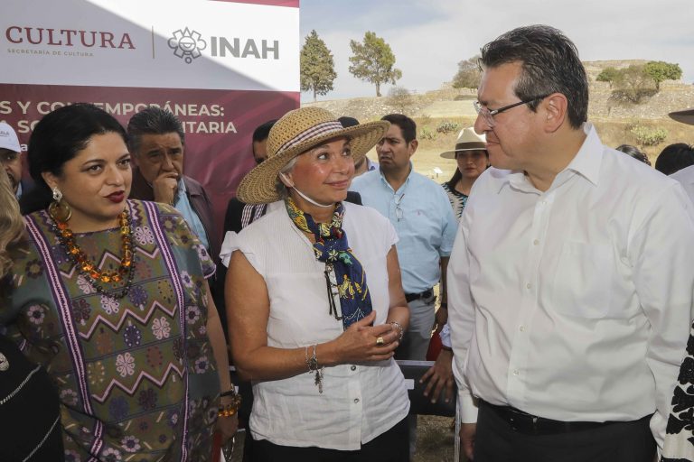 Marco Mena Recorre Zona Arqueológica del Xochitécatl; se Rehabilitará