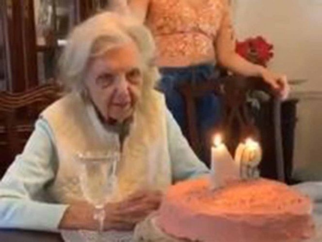 ‘Esperó que está sea mi última fiesta de cumpleaños’: Abuelita de 94 Años