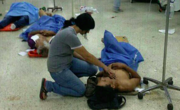 ¡A Parir Madres Latinas! / Ibéyise Pacheco (E.U.)