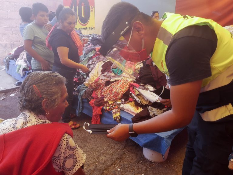 Gobierno Estatal Instala Filtros Sanitarios en Tianguis de 6 Municipios más
