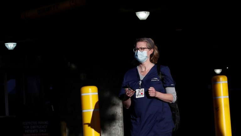 «Te perdono mamá, te amo»: Gracias a una enfermera pudo despedirse