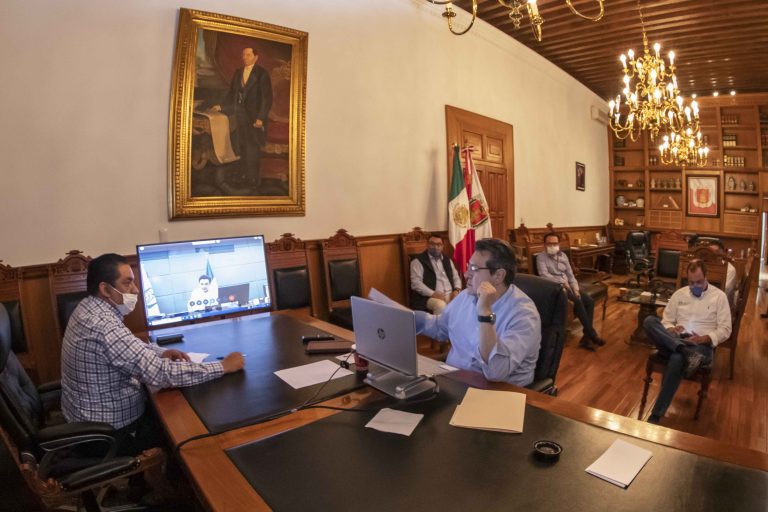 Marco Mena y Zoé Robledo Fortalecen Trabajo Para Enfrentar Covid-19